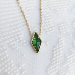 Kendra Scott Kinsley Gold Short Necklace Kelly Green